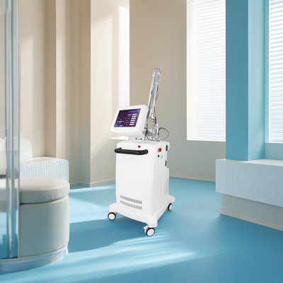 جراحة مهنية لـ CO2 ليزر كسر إزالة ندبة عمودية / إعادة تجميل الجلد / علاج المهبل معدات ليزر