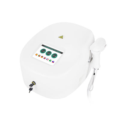 آلة إزالة الشعر بالليزر المحمولة 755nm 808nm 1064nm الأطوال الموجية الثلاثية